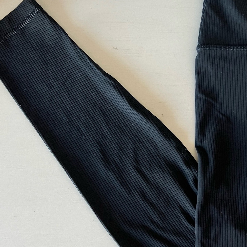 lululemon Align High-Rise Ribbed 28” Legging - Picture 3 of 7